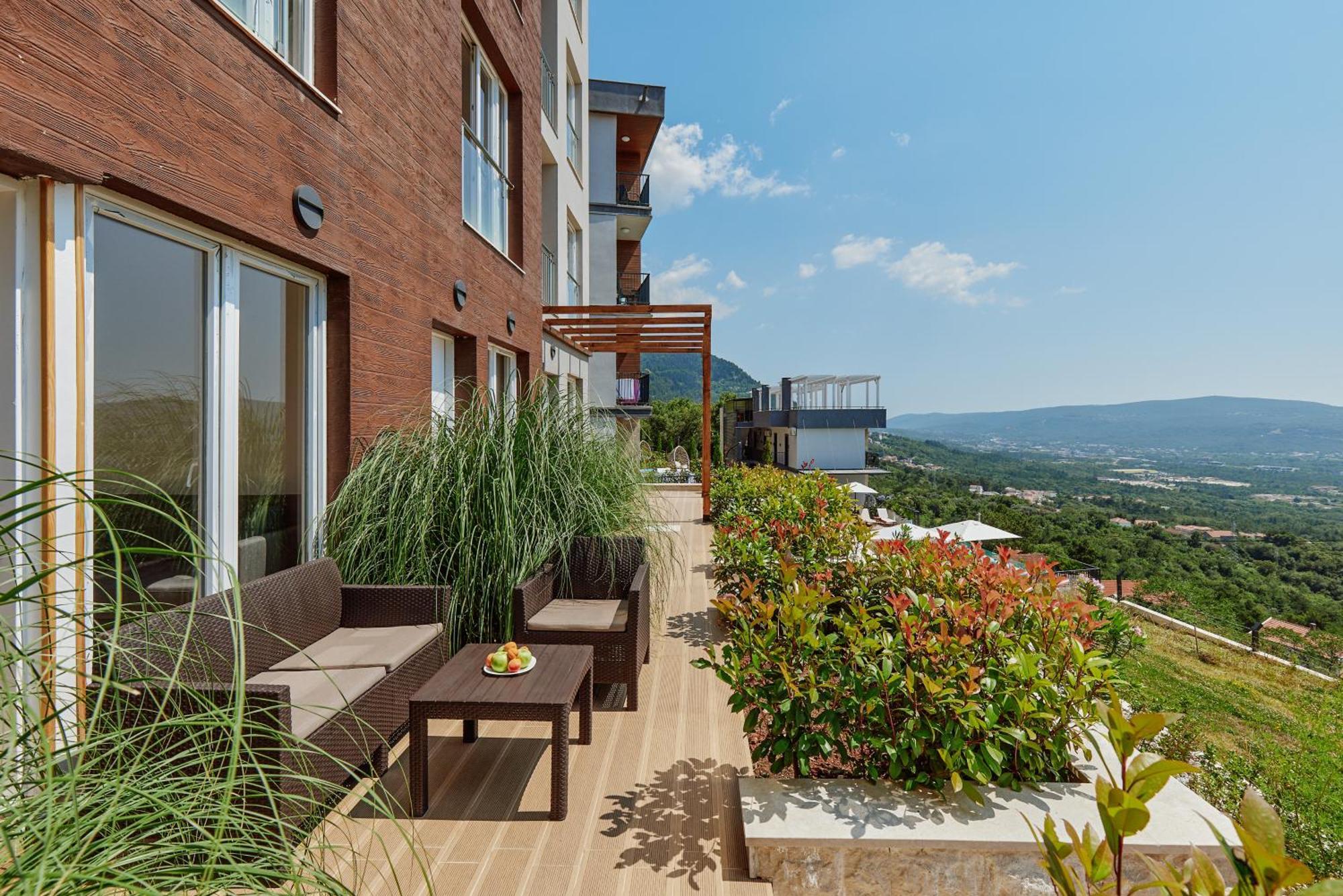 Aparthotel Adriatic Heights Kavač Exterior foto