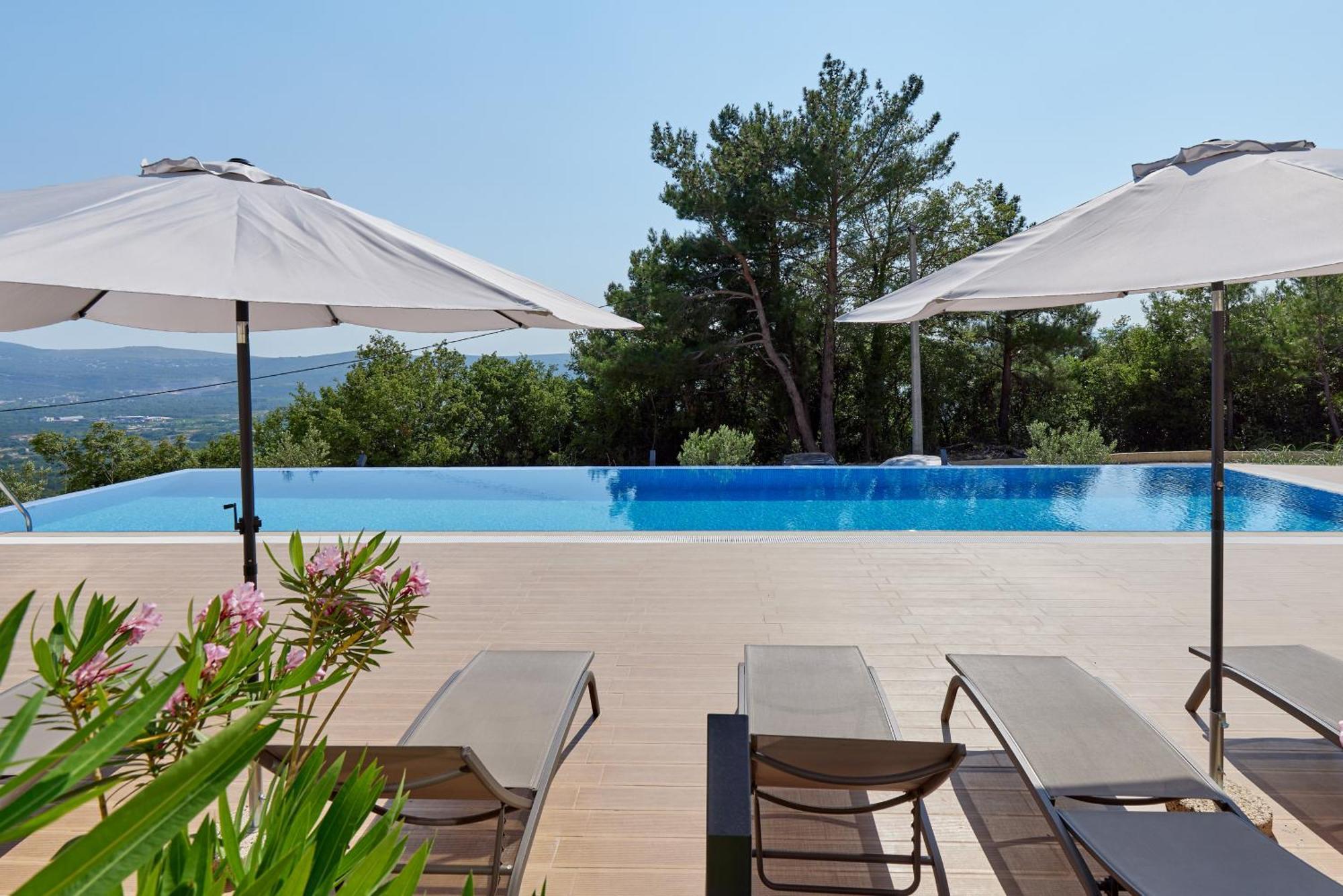 Aparthotel Adriatic Heights Kavač Exterior foto